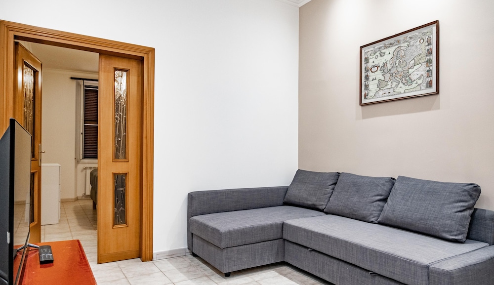Mecenate Apartment Cavour 10/21