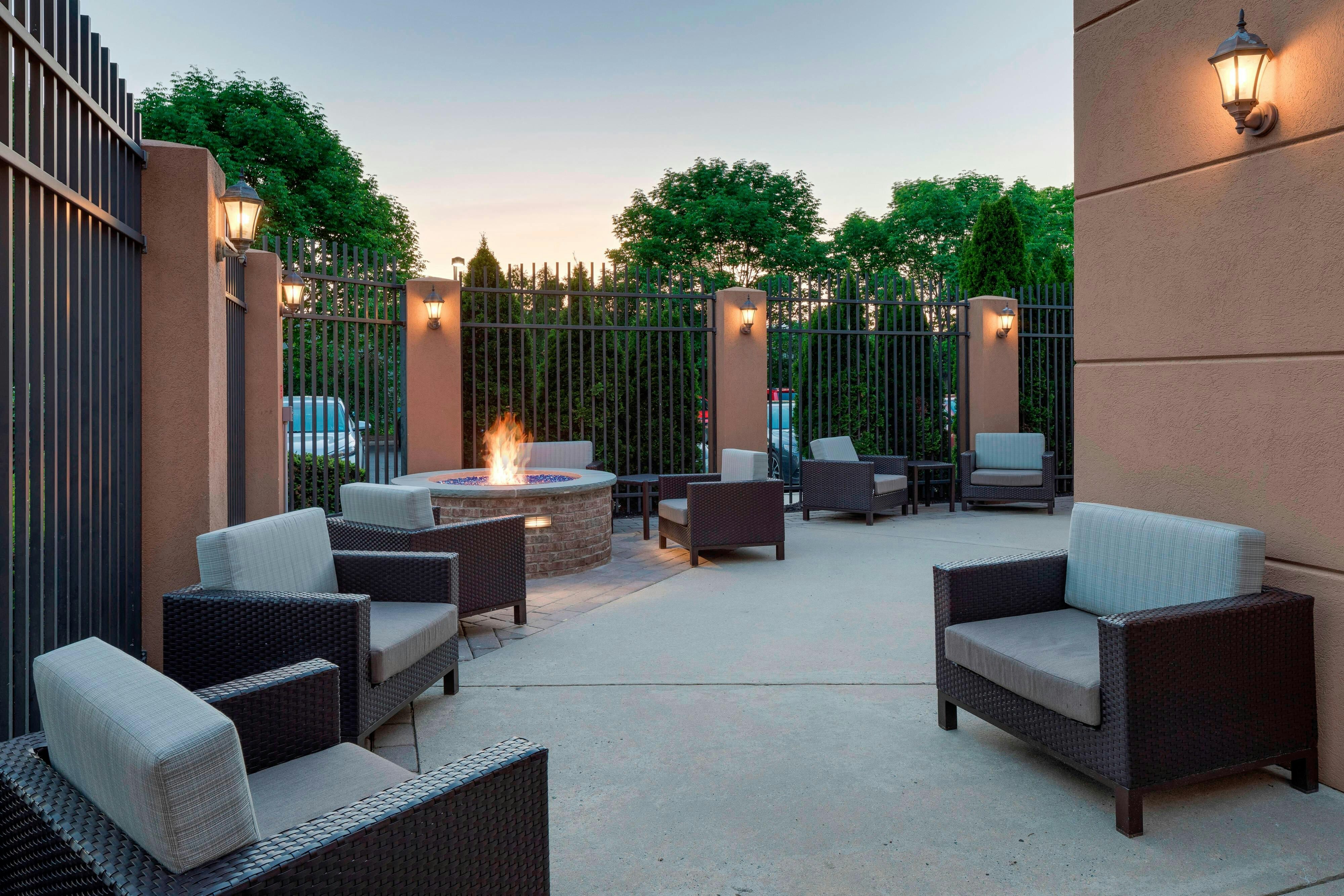 Courtyard Cranbury South Brunswick 38/49