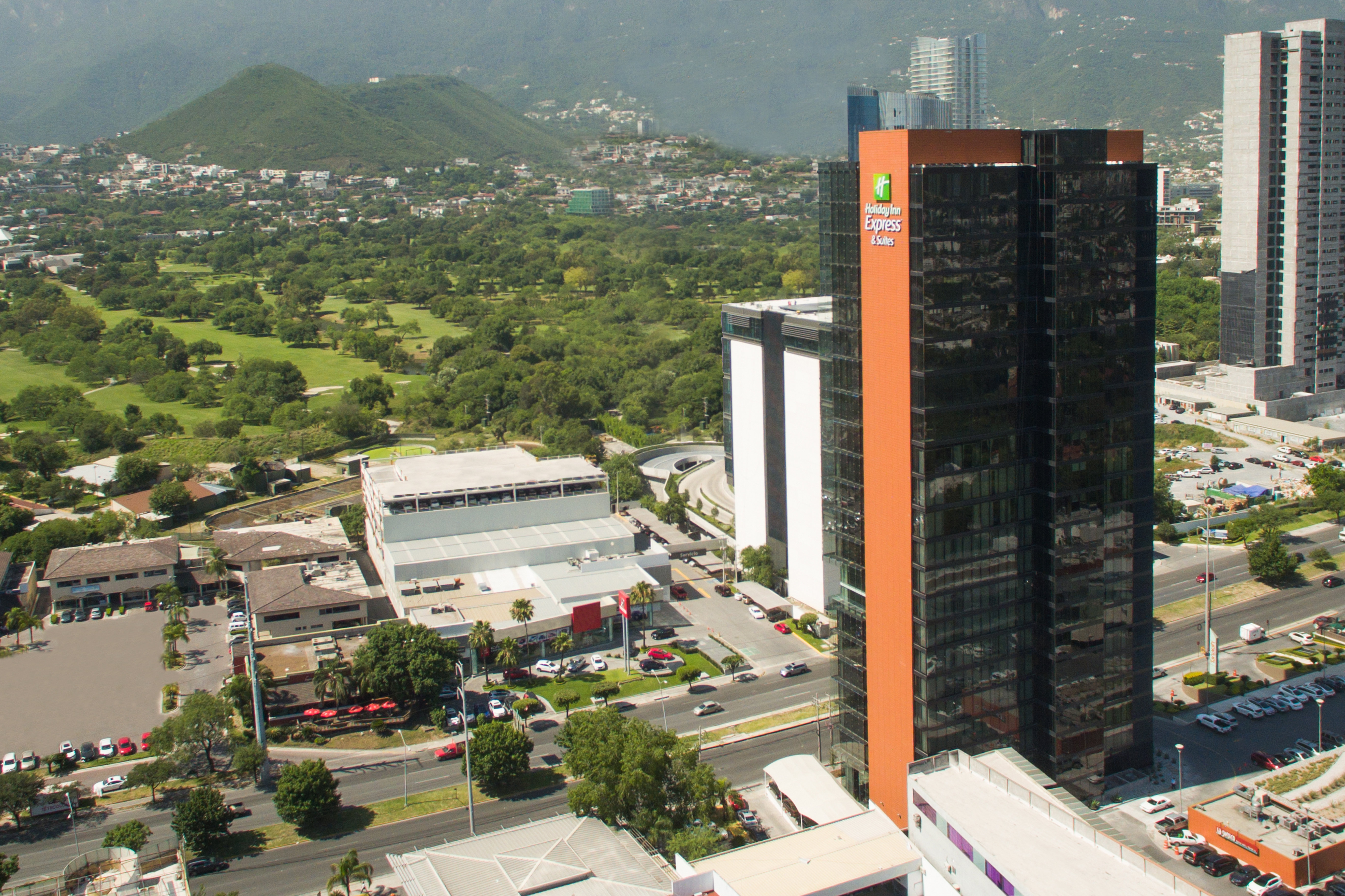 Holiday Inn Express Suites Monterrey Valle 7/74