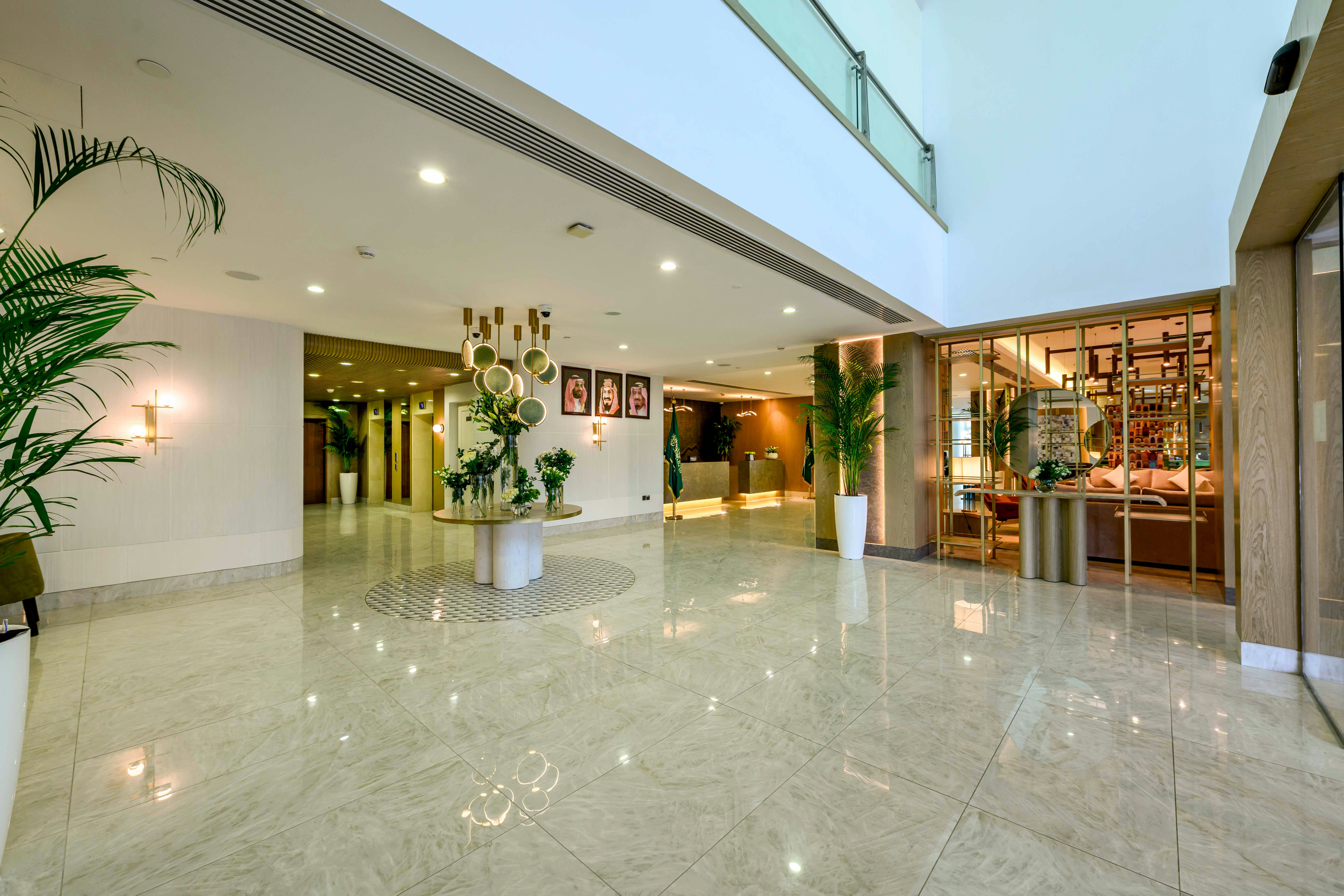 فندق الاندلس مول(DoubleTree by Hilton Jeddah Al Andalus Mall) 7/44