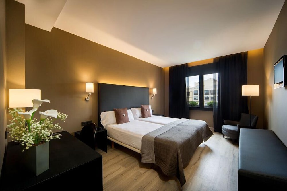 Hotel Paseo de Gracia 12/29