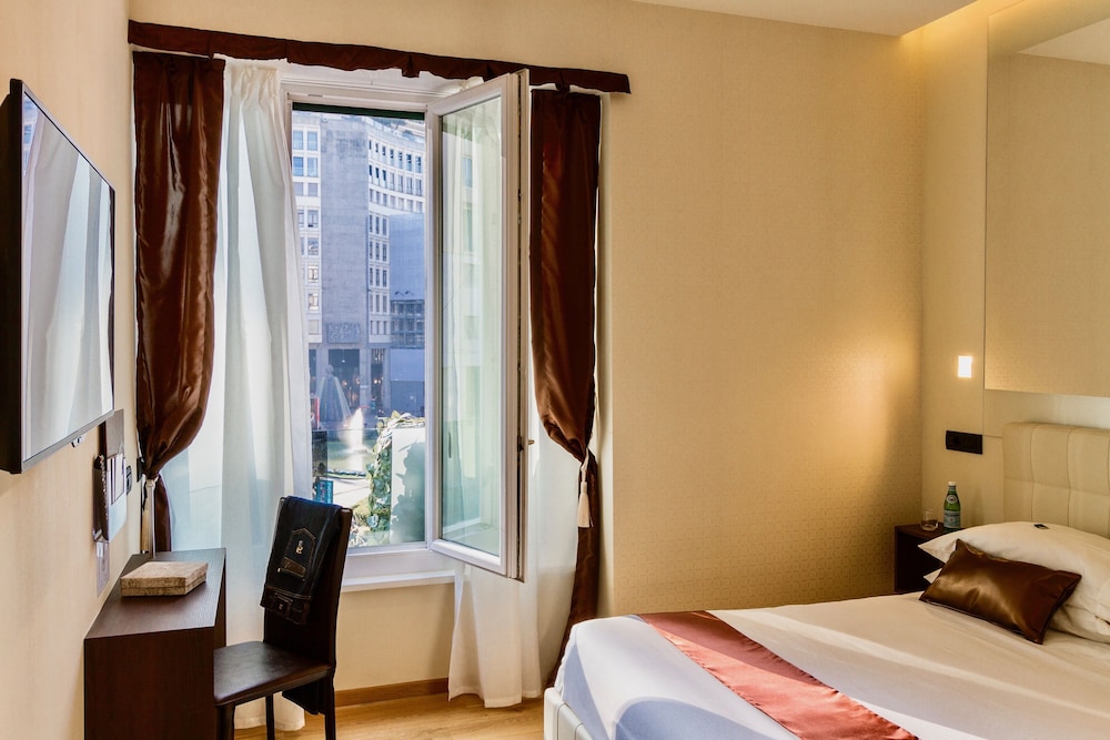Aiello Rooms - San Babila 28/61