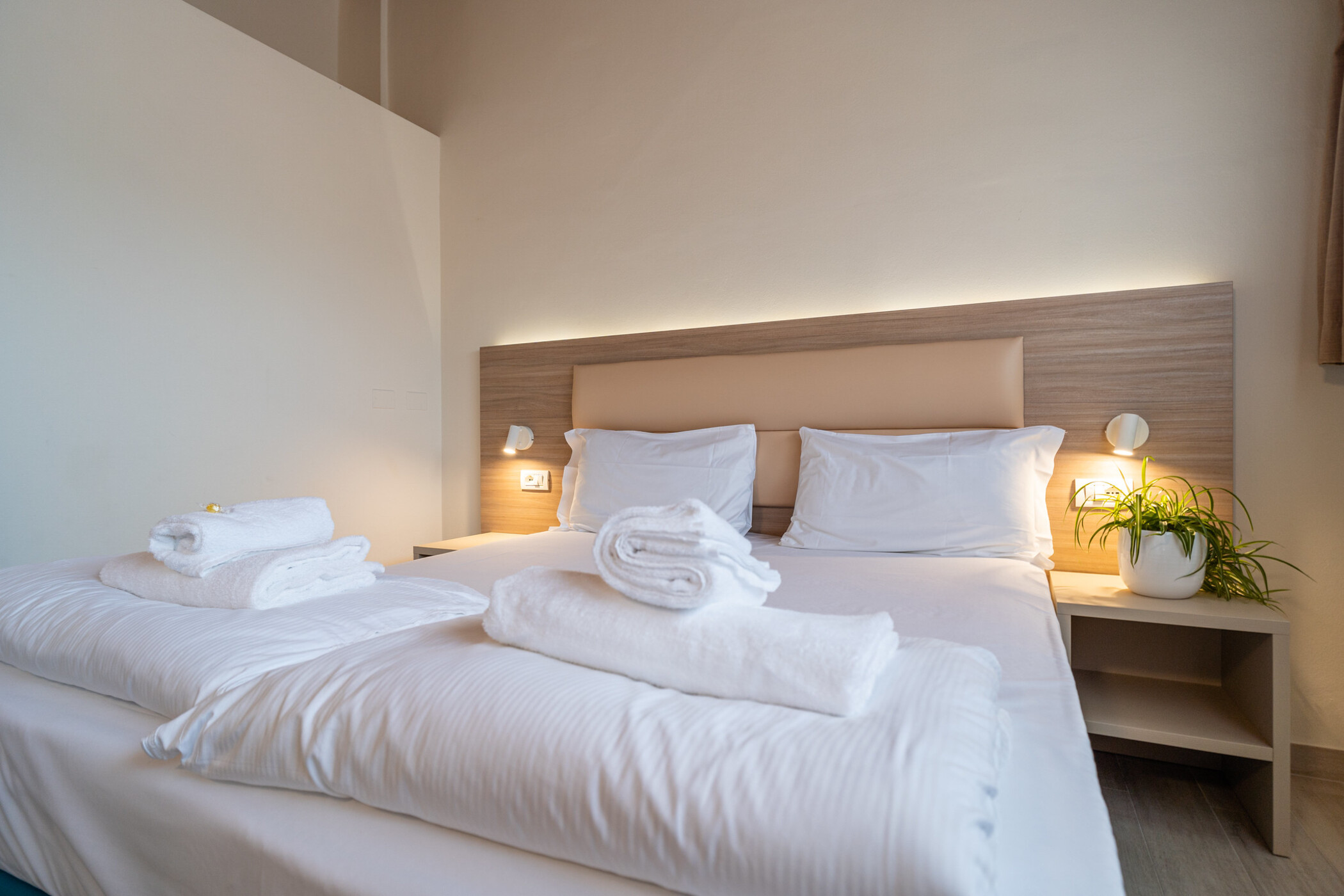 3 Rooms, Deluxe, Apartment