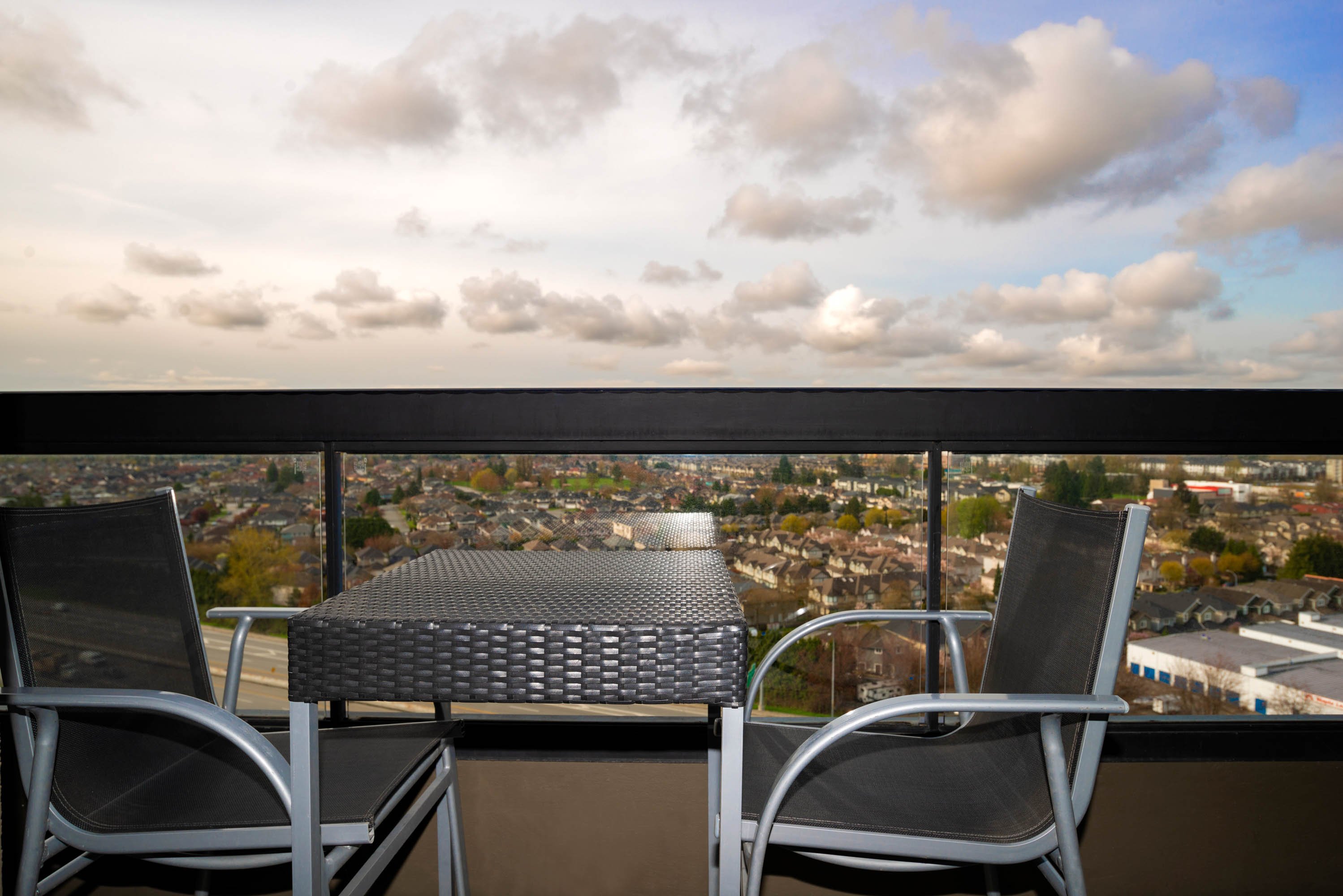 Sandman Signature Vancouver Airport Hotel 34/77