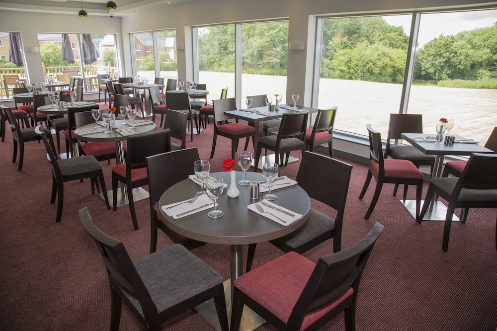 Ramada by Wyndham Milton Keynes 32/47