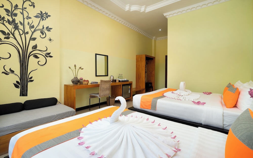 غرفة ديلوكس عائلية بسرير كينج وسرير فردي بشرفة، Central Indochine D Angkor Hotel 7/10