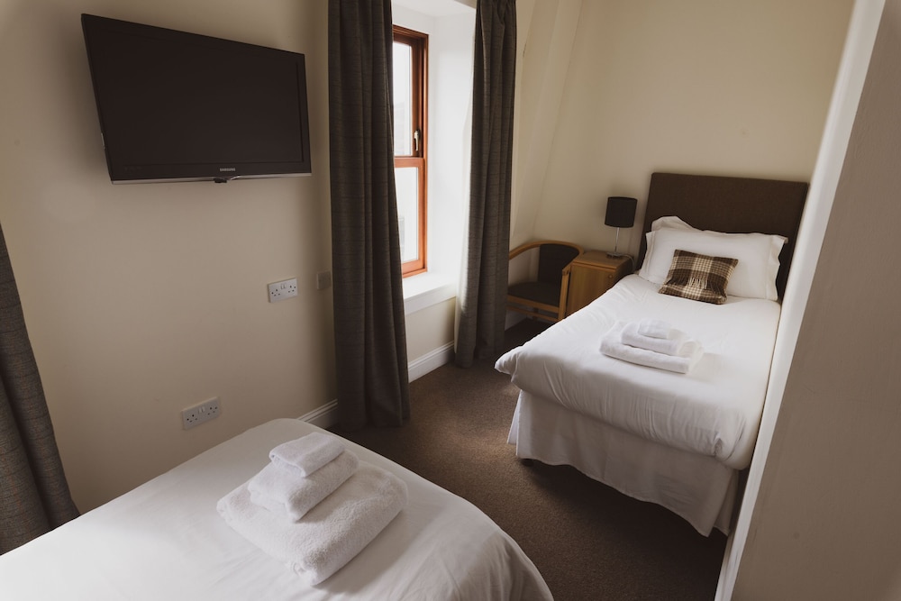 Scalloway Hotel 4/33