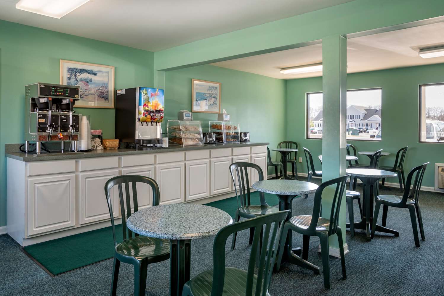 Rodeway Inn & Suites Rehoboth Beach 17/19