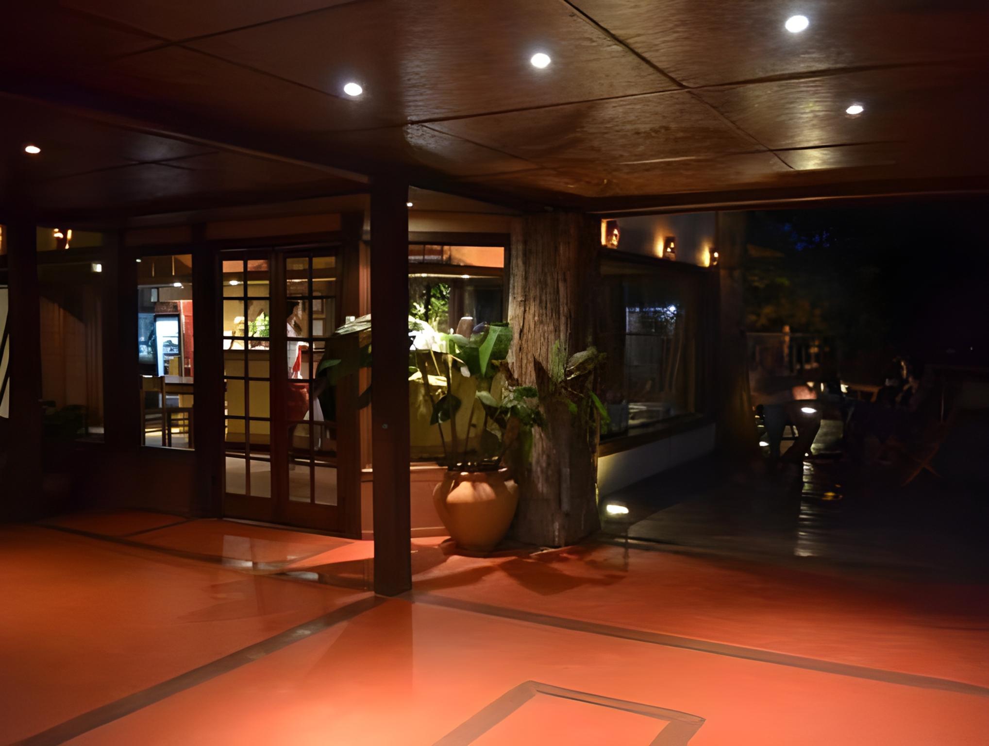 Passaros Suite Hotel 13/24