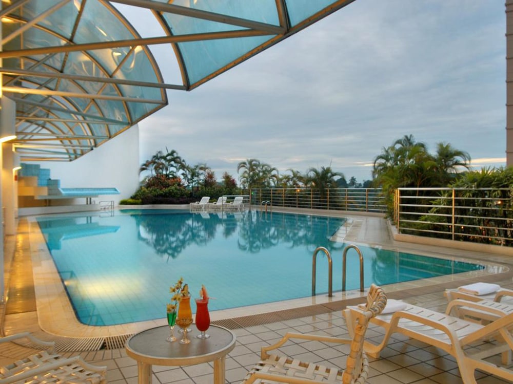 Riverside Majestic - Puteri Wing 40/60