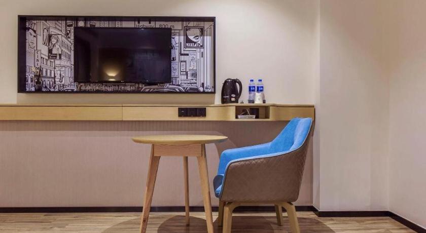 City Comfort Inn (Dongguan Gaobu Avenue) 46/54