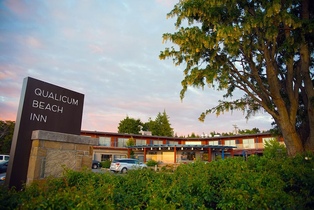 Qualicum Beach Inn 1/70