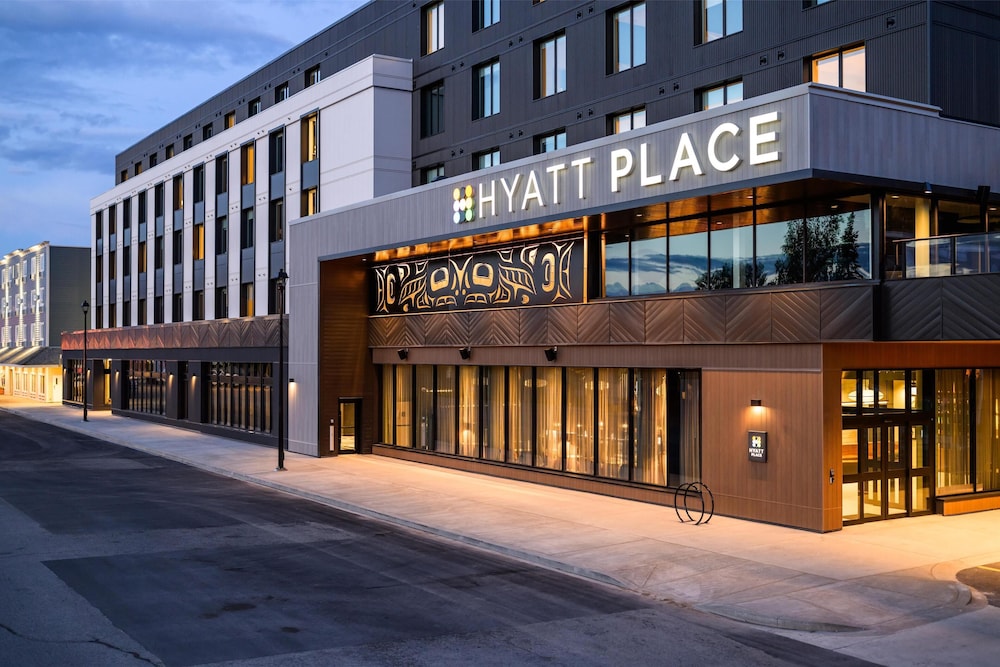 Hyatt Place Whitehorse 2/35