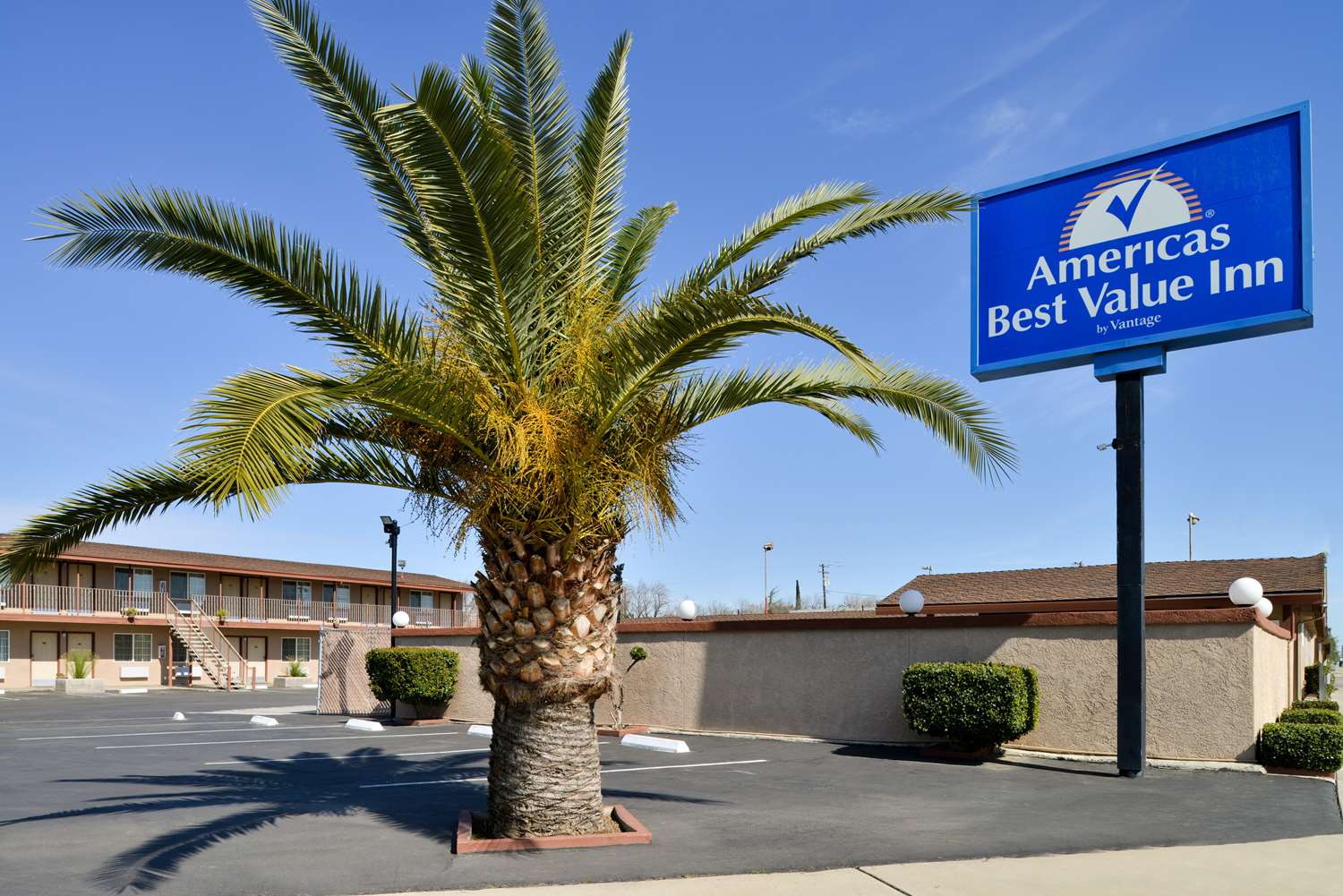 Americas Best Value Inn Los Banos 22/24