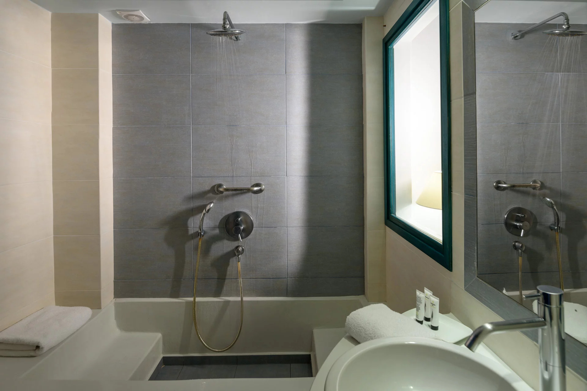 غرفة اقتصادية بسرير مزدوج، Veggera Hotel 4/4