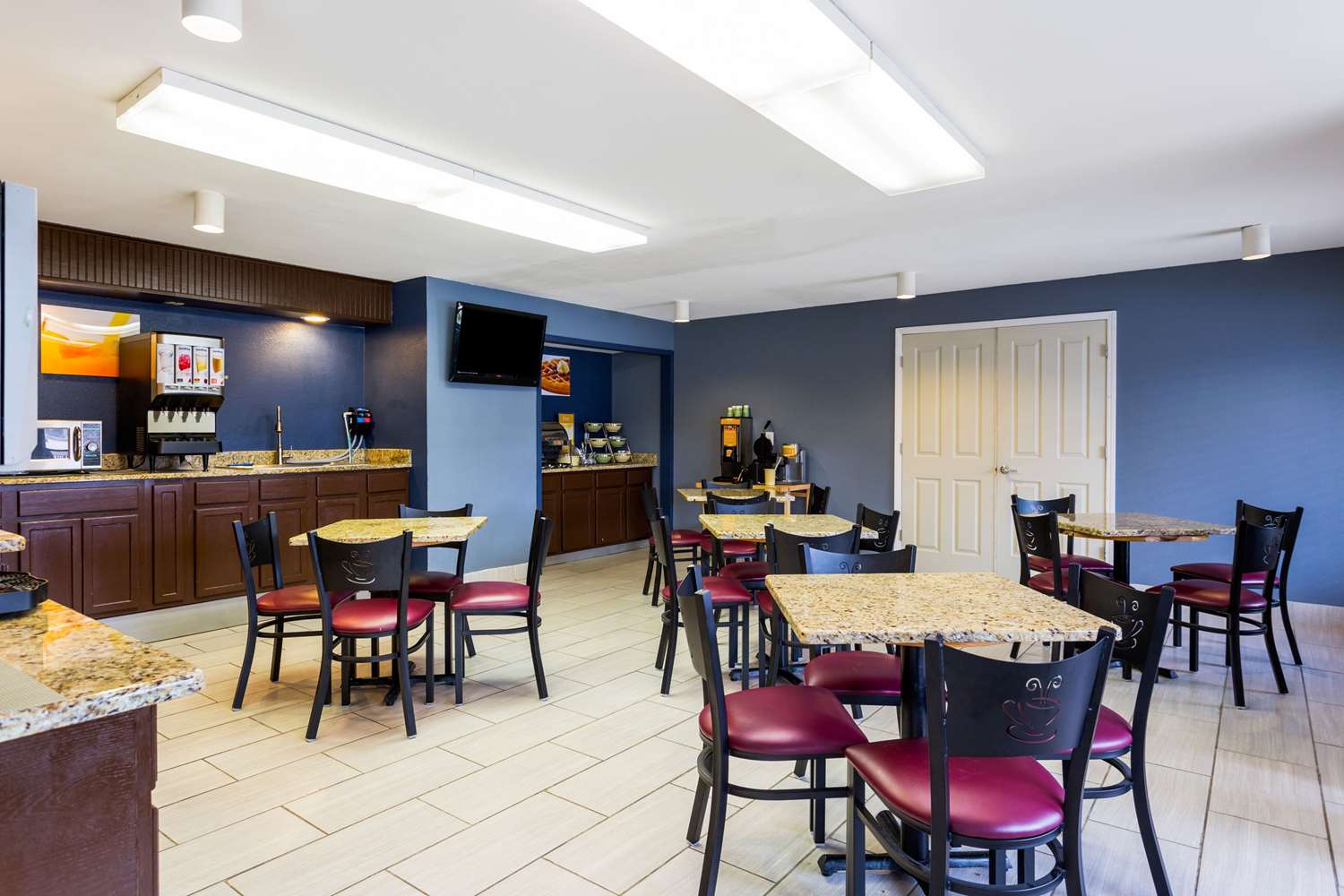 Quality Inn Indianola 29/34