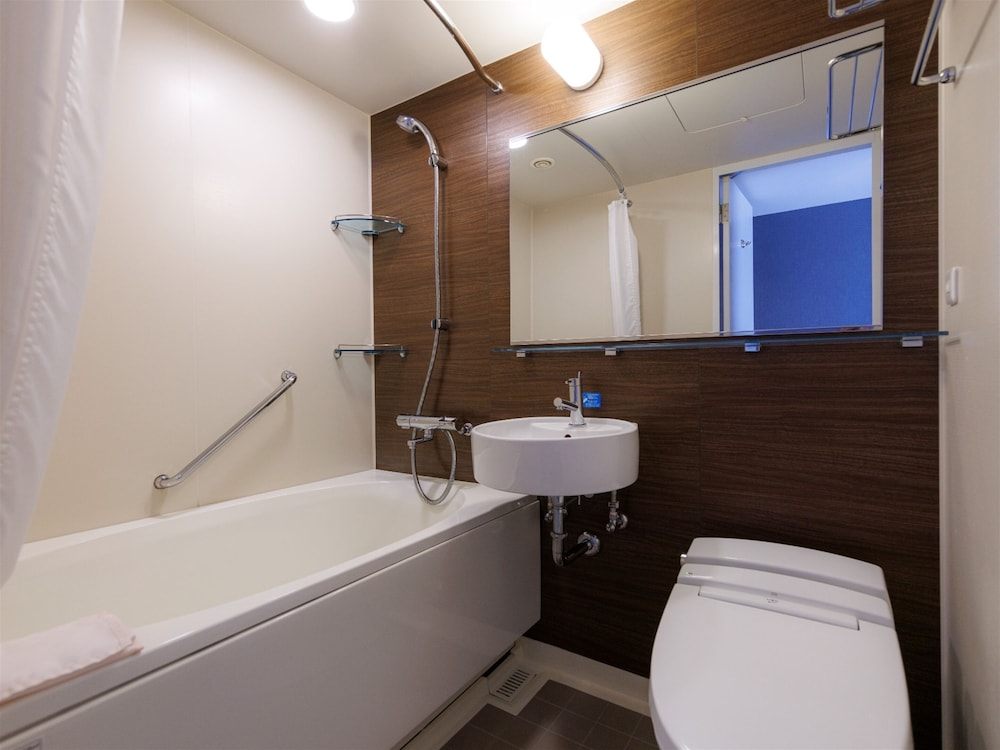 Standard, Double Bed, South Wing، JR KYUSHU HOTEL KAGOSHIMA 4/5