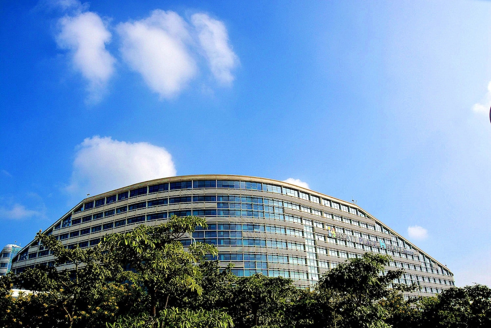 Hyatt Place Shenzhen Airport 4/70