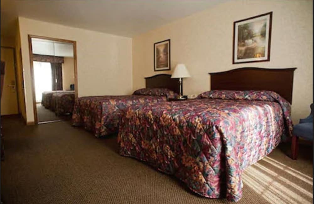 East Norwich Inn-Oyster Bay, Long Island, NY 16/54
