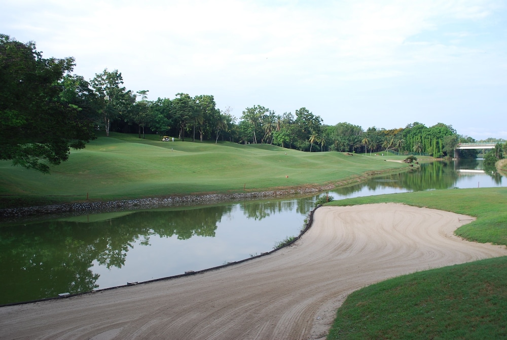 A Famosa Resort 58/63