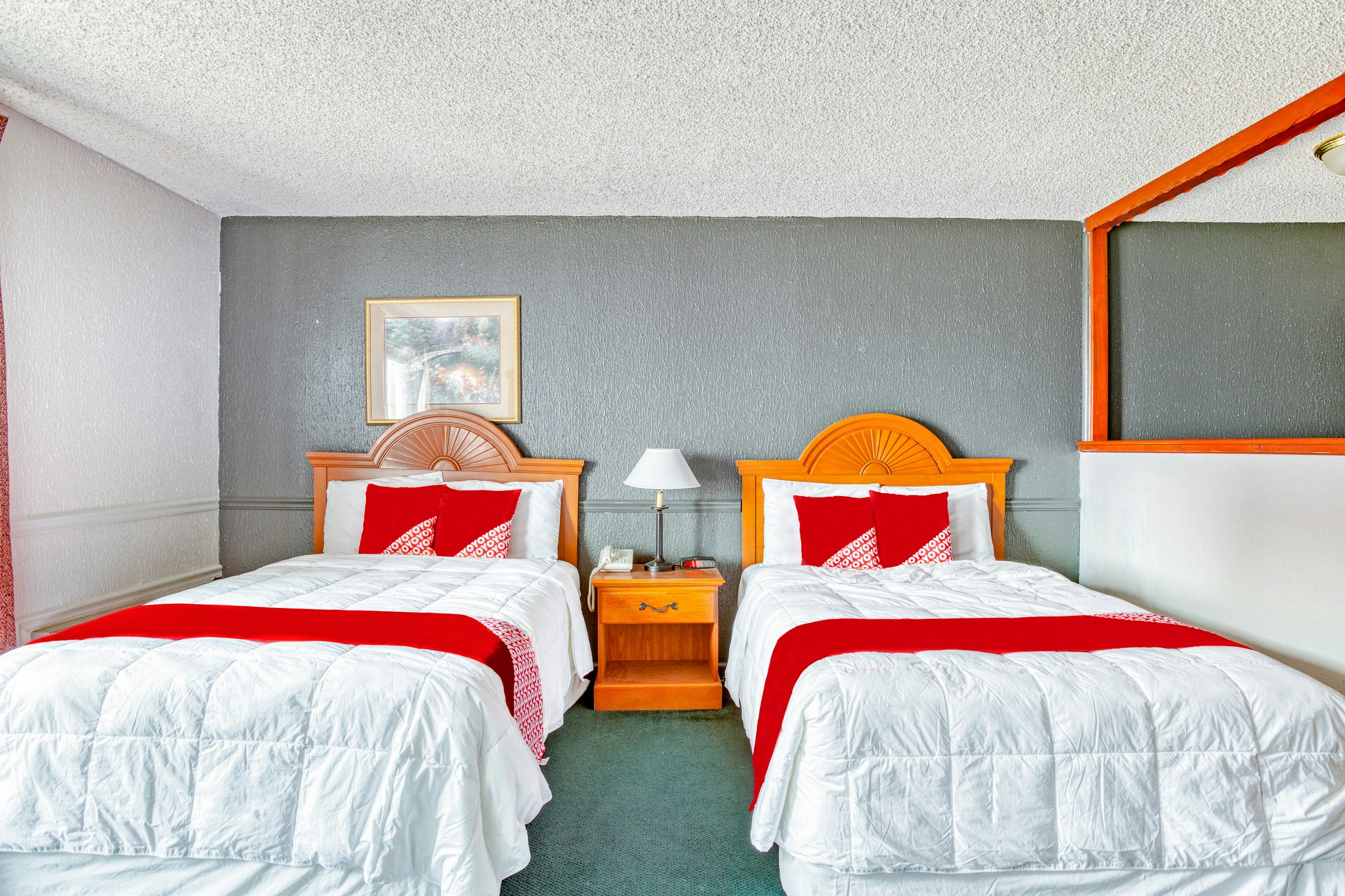 OYO Townhouse Tulsa Woodland Hills 9/30