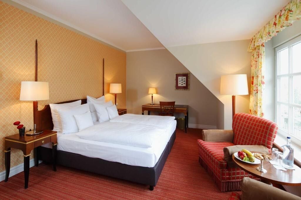 Superior, King Bed