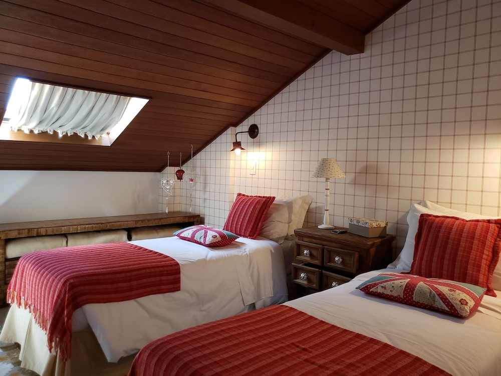 3 BEDROOMS, EXECUTIVE, PENTHOUSE