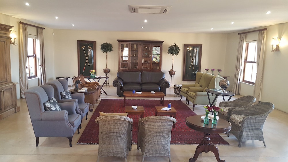 Black Eagle Boutique Hotel And Conferences 22/50