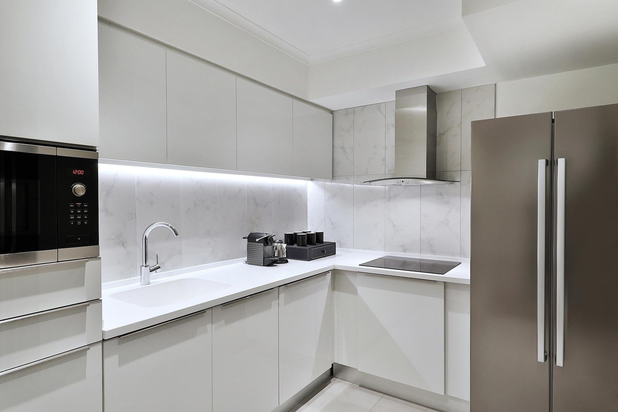 1 Bedroom, Metropolitan, Suite