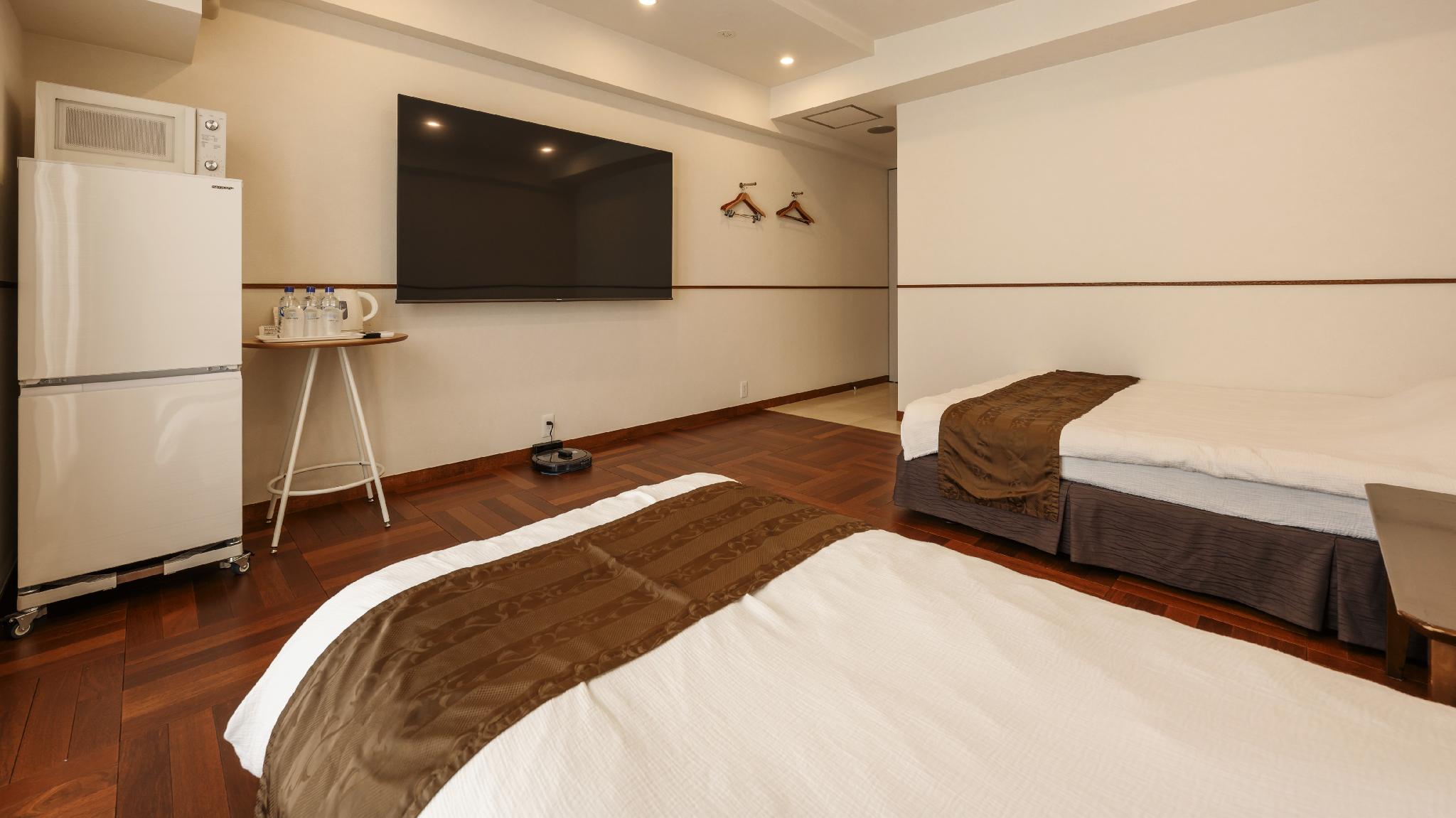 Theater, Standard, Twin Beds, Ocean View