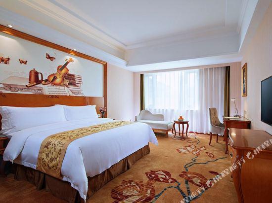 Vienna 3 Best Hotel (Guangzhou Xintang Shacun Metro Station) 25/58