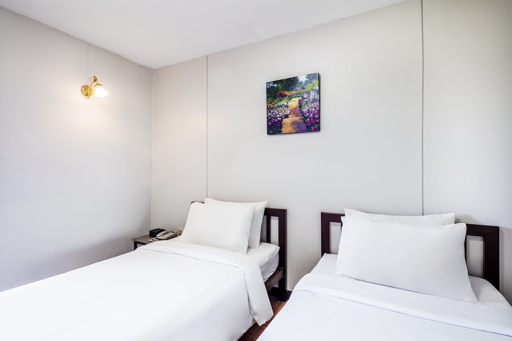 Livotel Express Hotel Bang Kruai Nonthaburi 13/20