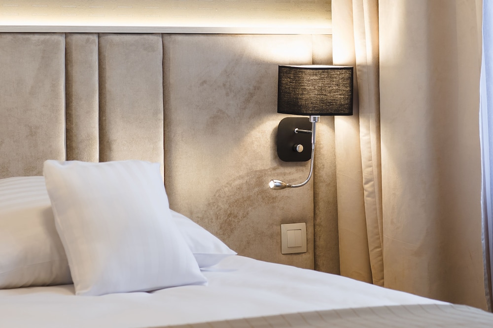 Art Hotel Sosnowiec 33/65