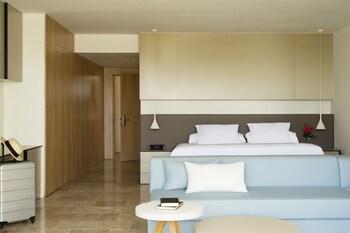 Pool, Family, Suite