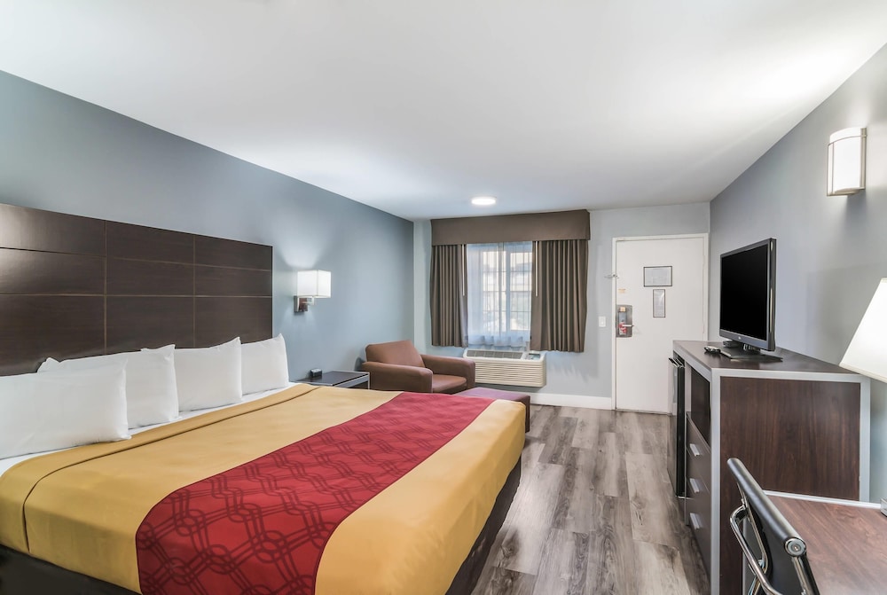 Room, King Bed, Accessible