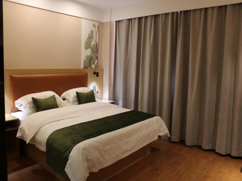 GreenTree Inn Taiheng Shuijing County Jingtai Street 5/18