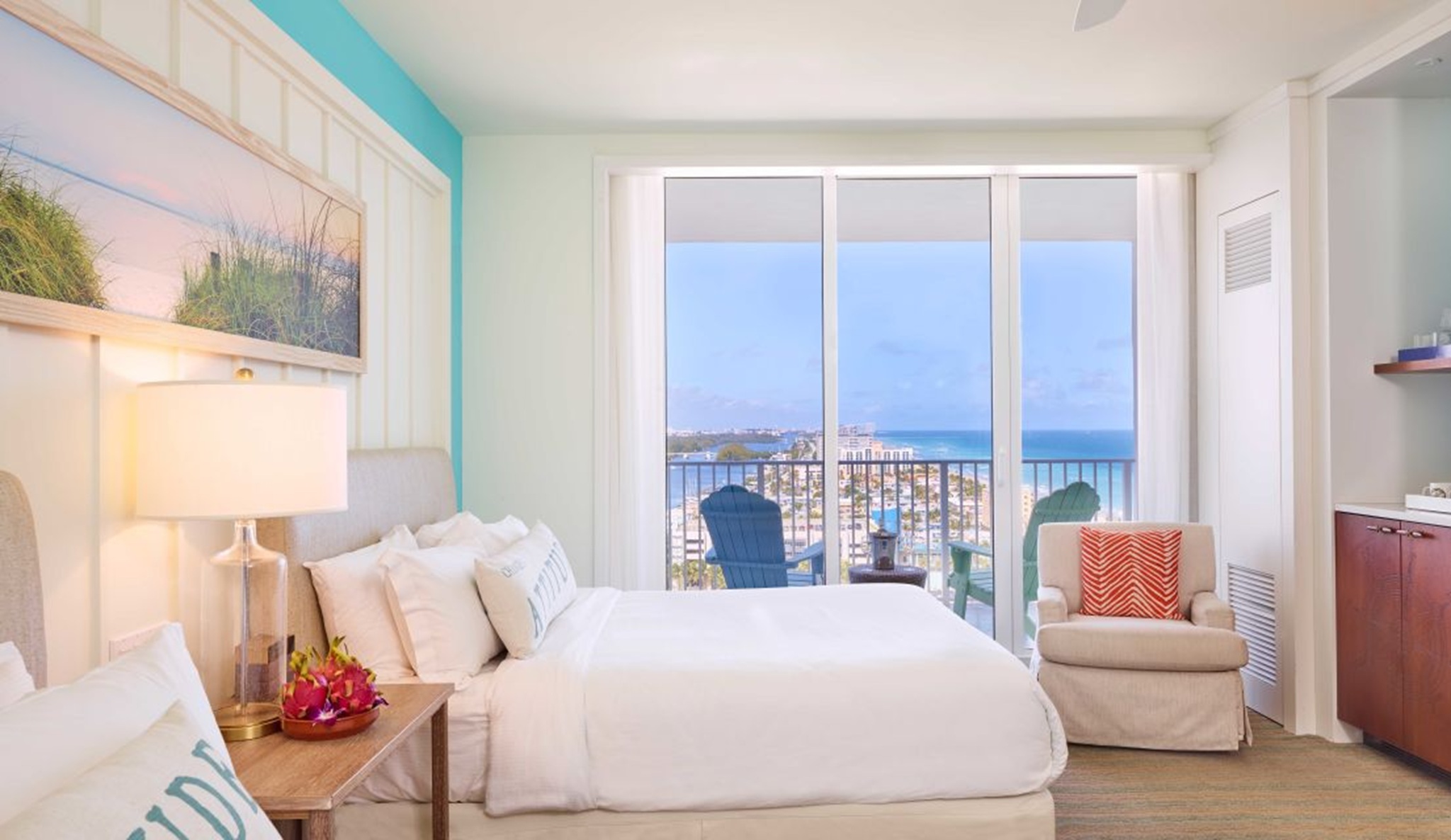 Deluxe, Quadruple, 2 Queen Beds, Margaritaville Hollywood Beach Resort 2/2