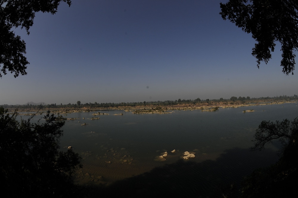 KEN RIVER LODGE 19/24