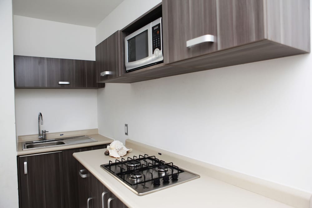 Iris Studios & Apartments 30/30