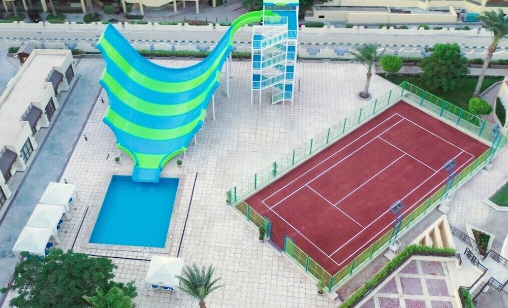Sunny Days Mirette Family Aqua Park 50/94