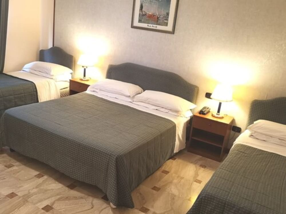 Hotel Palace 2000 17/60