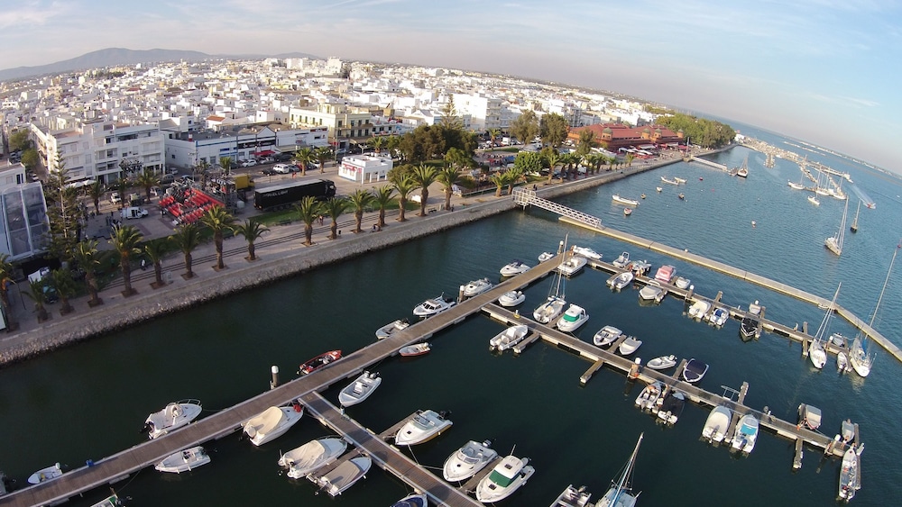 Real Marina Residence 36/39