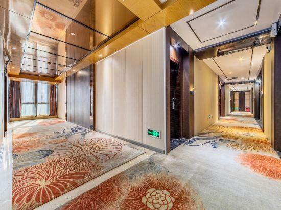 Foshan Sweet World Hotel 8/38