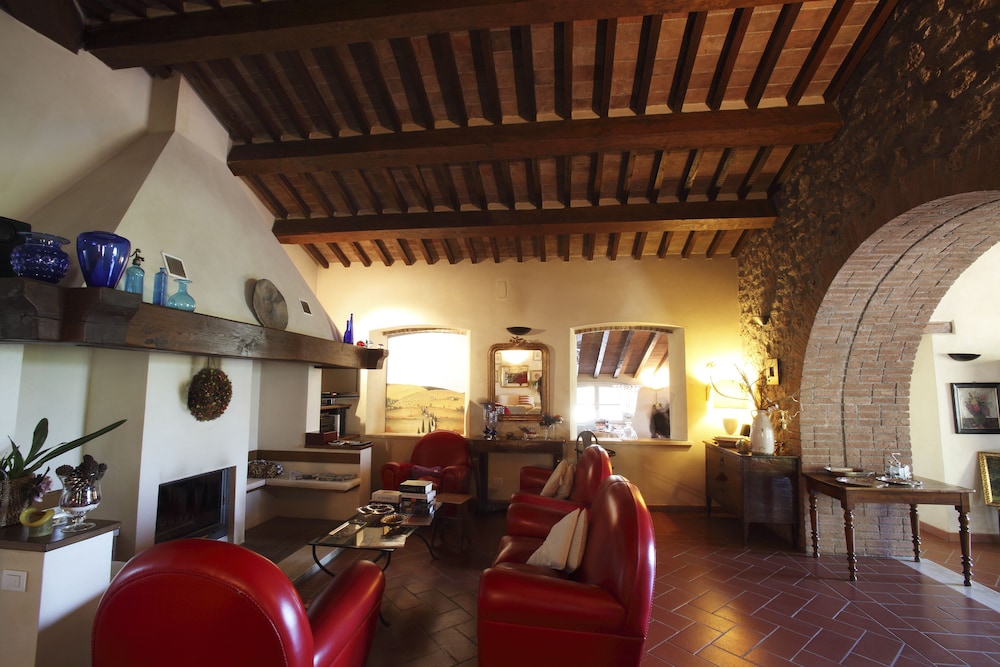 Agriturismo La Sovana 42/75