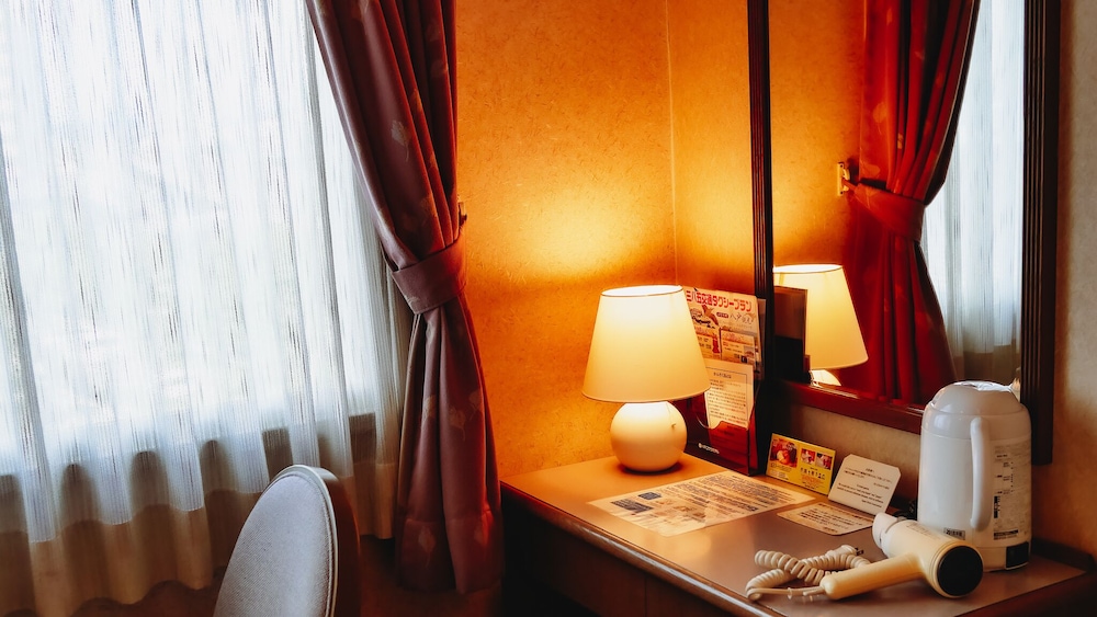 Hachinohe Plaza Hotel 30/56