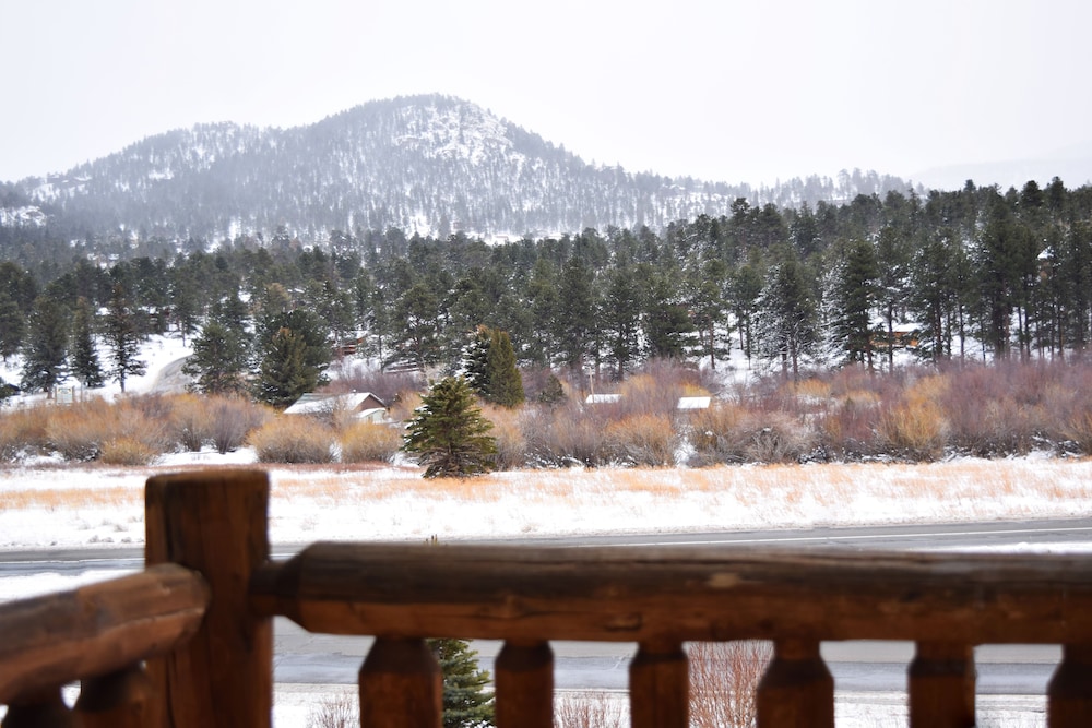 Alpine Trail Ridge Inn 65/74