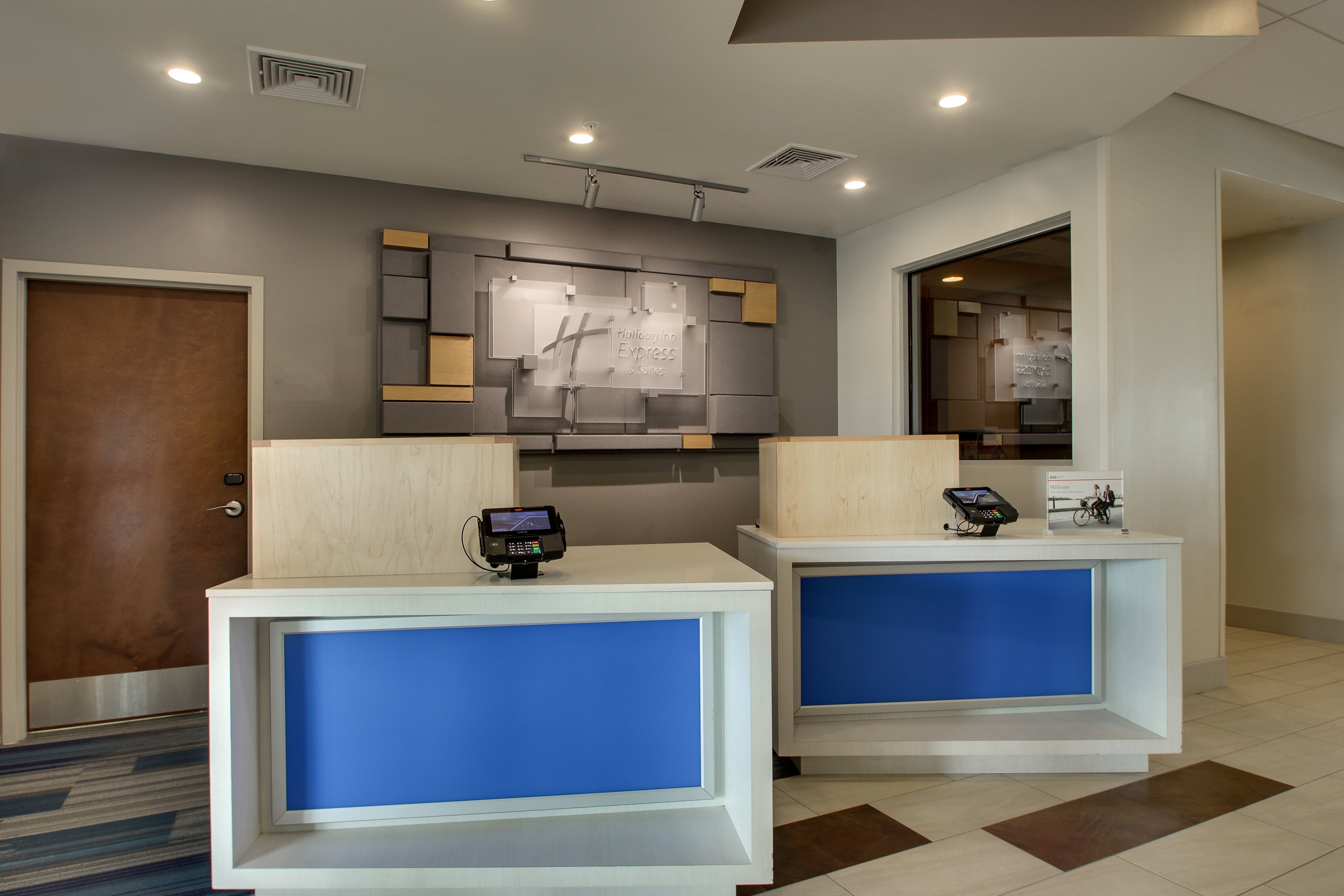 Holiday Inn Express Suites Lancaster East Strasburg 5/52