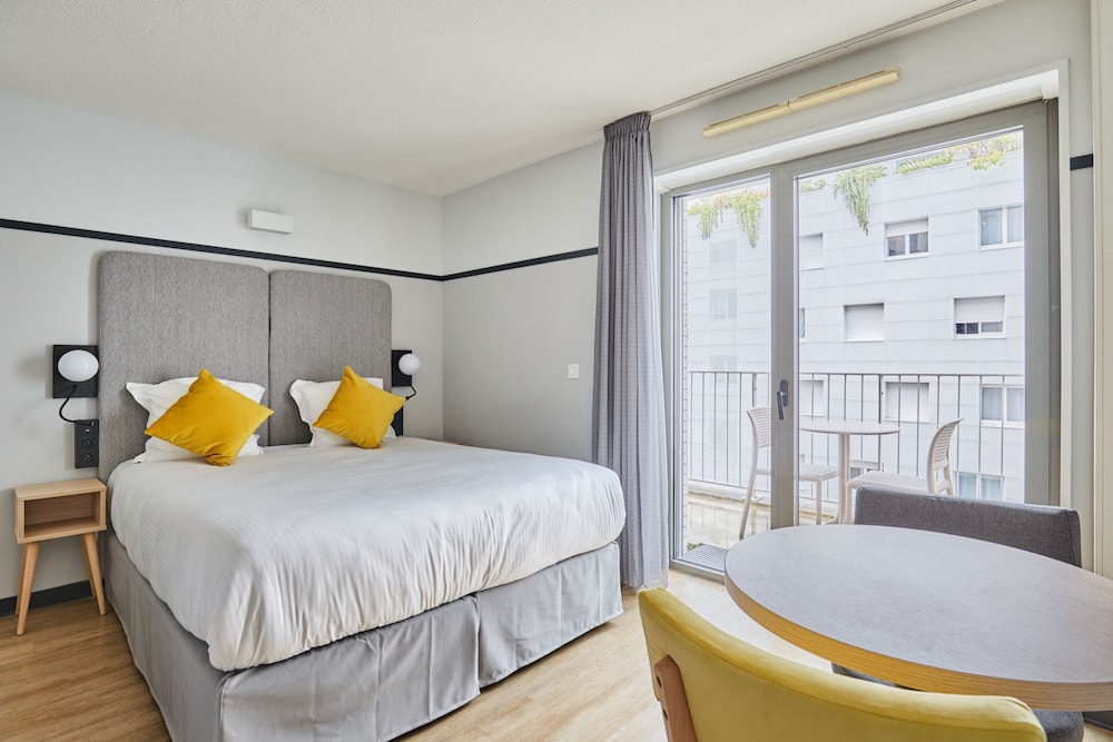 استوديو بسرير مزدوج بشرفة، Appart'hotel Odalys City - Lyon Centre Confluence 7/10
