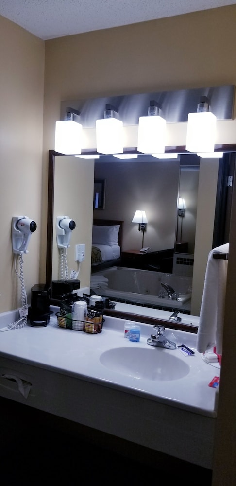Sleep Inn & Suites - Oxford - University Area 37/44