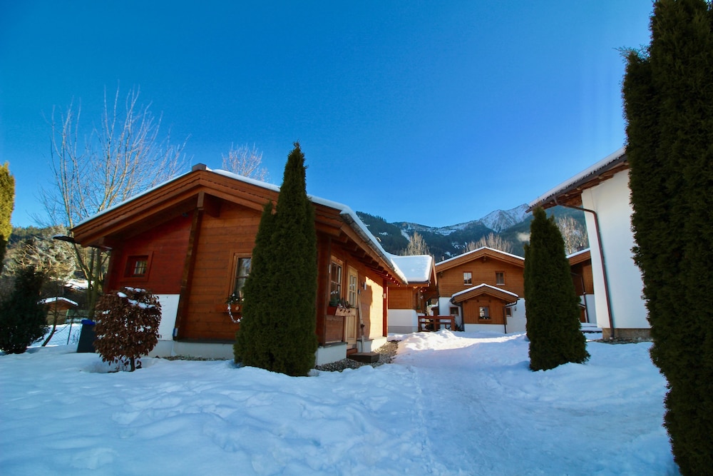 Dorfchalets Kaprun 3/50